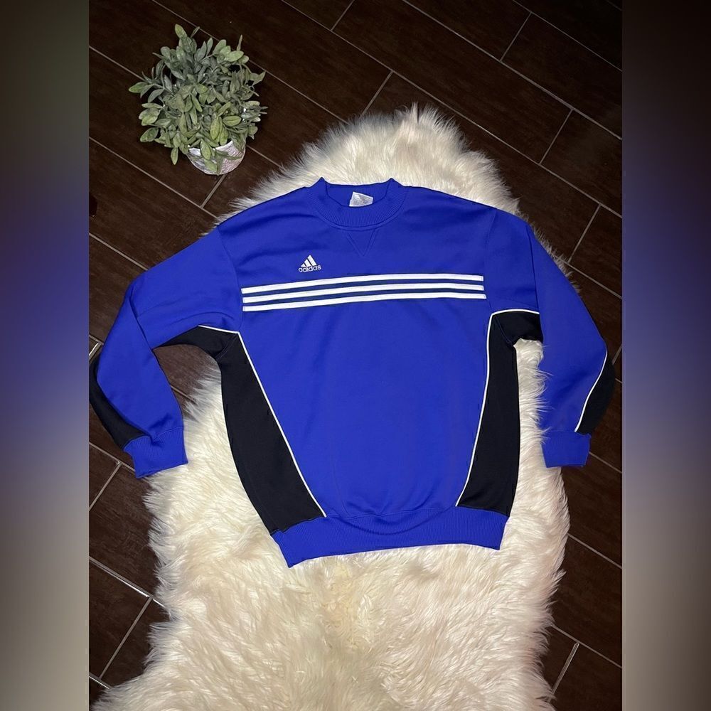 Adidas 3 stripes Purple sweatshirt sz small
